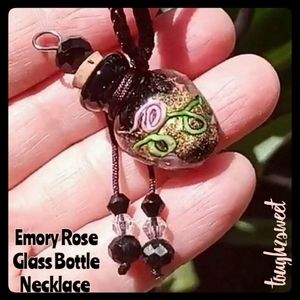 🆕️LAST 1! EMORY ROSE GLASS BOTTLE CHARM NECKLACE